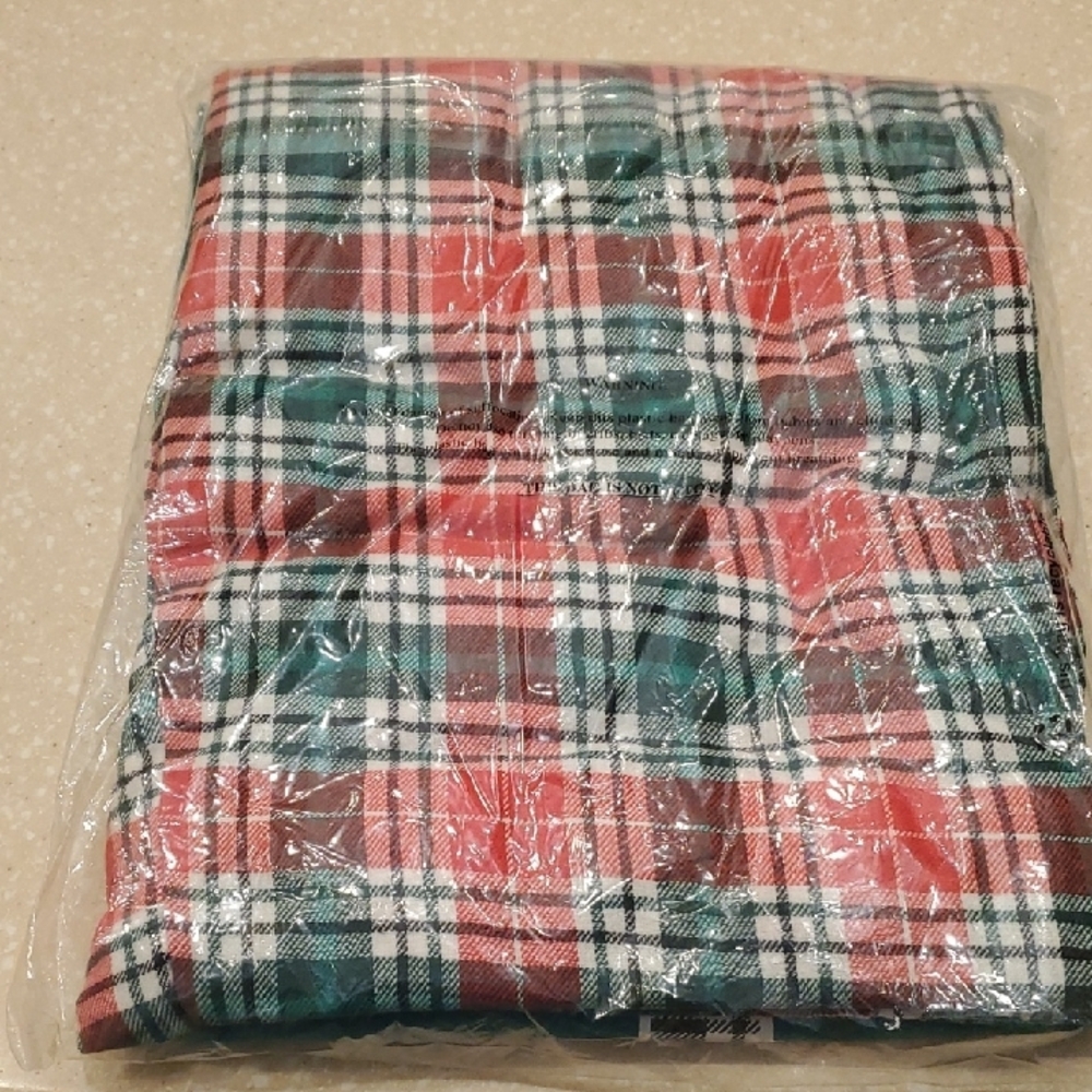 Jammies For Your Families Christmas Pajama Set - Picture 5 of 5